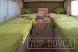 Interiér obytného vozu Rimor Seal 695 - 2021 typu alkovna