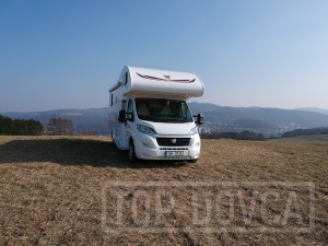 Vybavený obytný vůz Rimor Seal 695 - 2021 typu alkovna