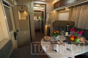 Interiér obytného vozu Rimor Seal 695 - 2021 typu alkovna
